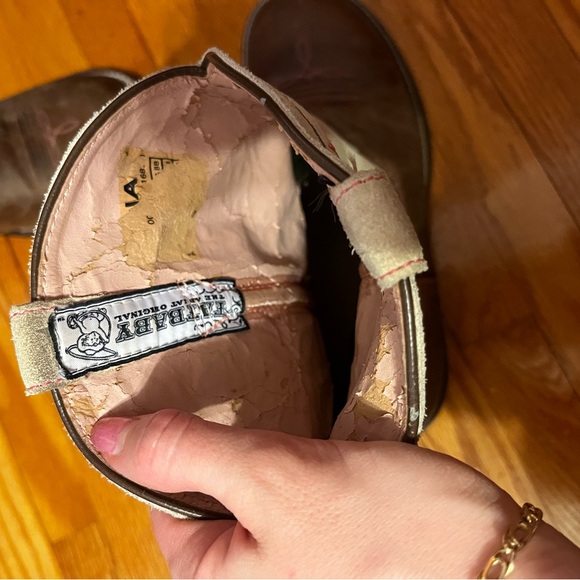 ARIAT FATBABY Brown and Cream Embroidered cowboy Boots - Picture 4 of 5